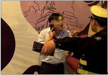 老舅最新爆料,揭秘娱乐圈不为人知的幕后故事  第3张